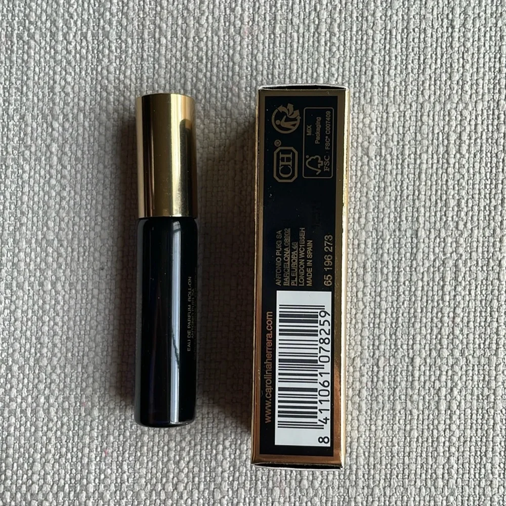 Carolina Herrera Good Girl fragrance mini rollerball
